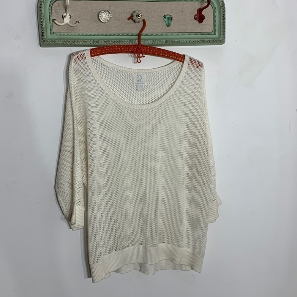 New York and Company white boho round neck open knit three-quarter sleeve. XL